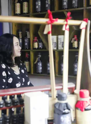 千萬房產(chǎn)換一瓶醬油？品牌管理如何鑄就老字號的“黃金價(jià)值”